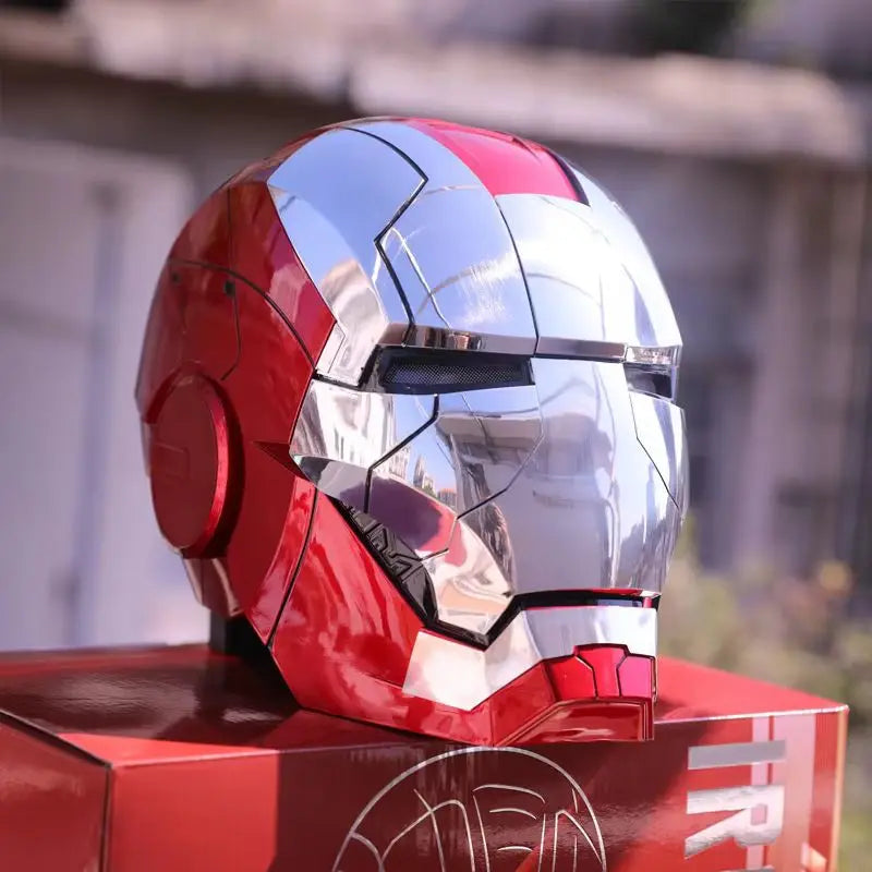 Capacete Iron Man MK5 em Escala 1:1 – Cosplay com Luzes LED e Controlo por Voz